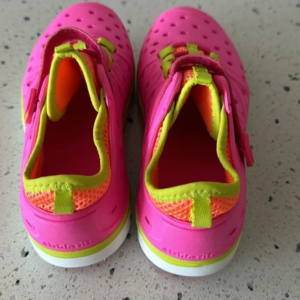 Stride Rite Made 2 Play Phibian Pink Rubber Girls' Water Shoes Outdoors Size 13